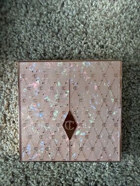 Charlotte tilbury pillowtalk face palette